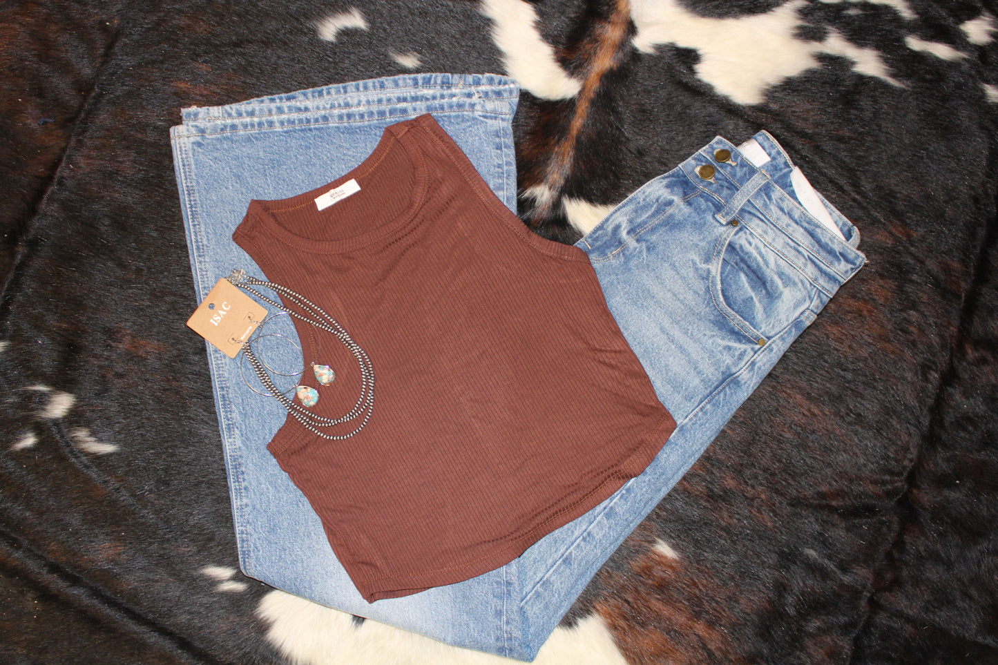 The Ivy Crop Tank (Mocha)